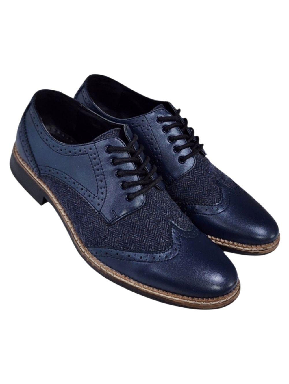 Bar III Blue Oxford Shoes with Lace-up Design and Contrast Sole